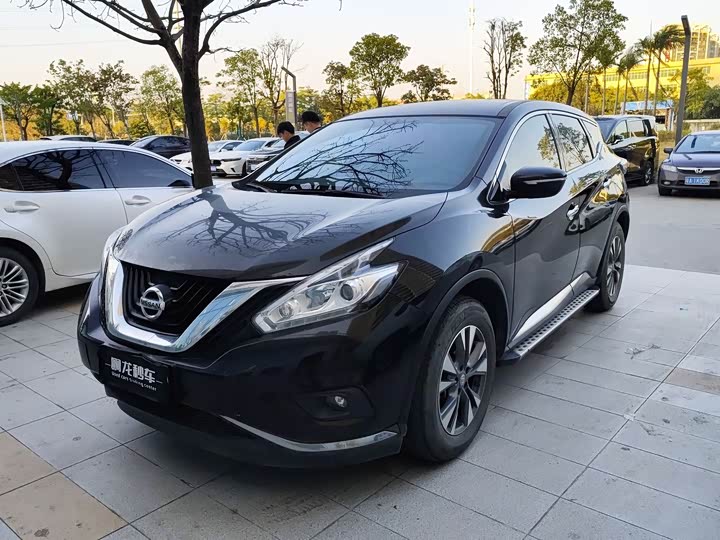 Фото 1 - Nissan Murano