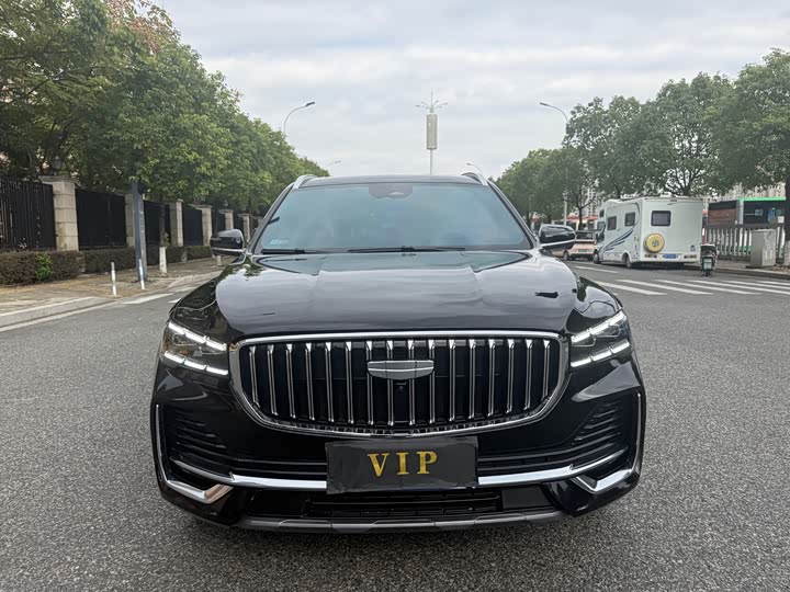 Фото 2 - Geely Monjaro