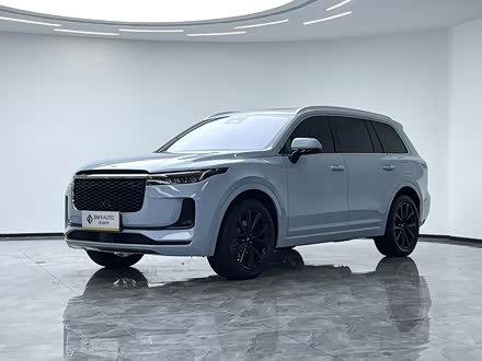 Фото 1 - LiXiang One