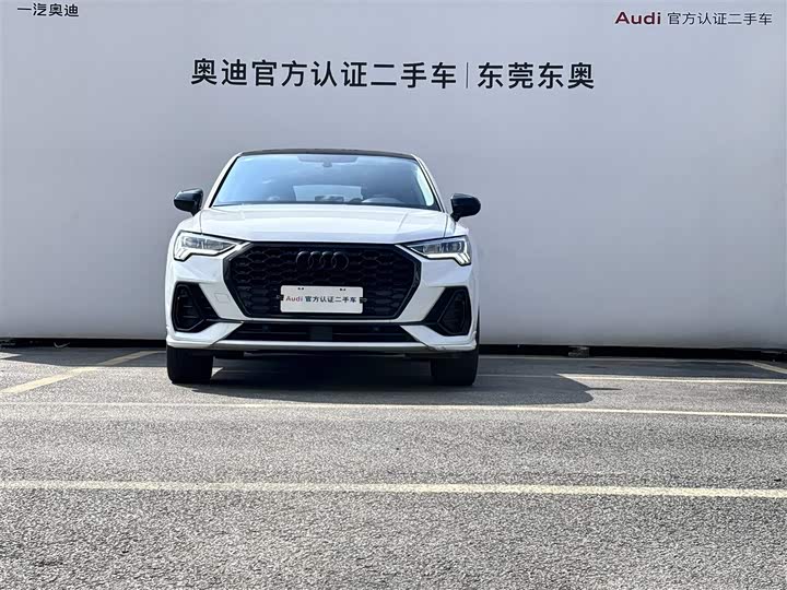Фото 2 - Audi Q3 Sportback