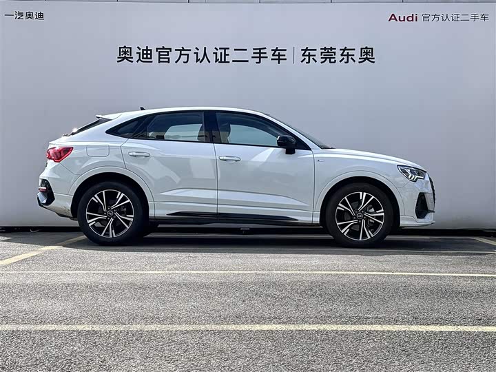 Фото 3 - Audi Q3 Sportback
