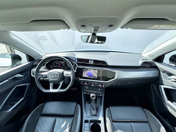 Фото 6 - Audi Q3 Sportback