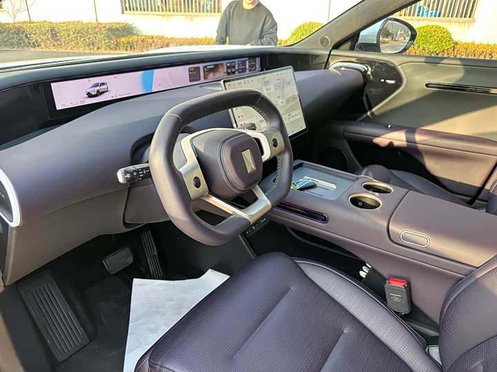 Фото 4 - Avatr 07