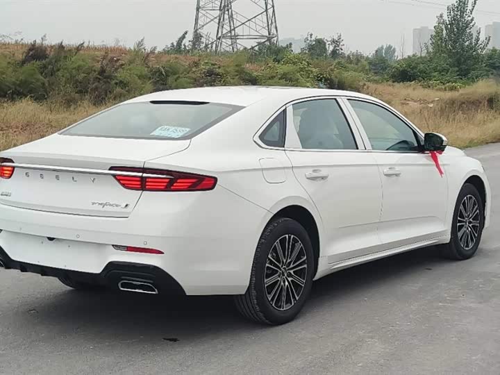 Photo 5 - Geely Preface