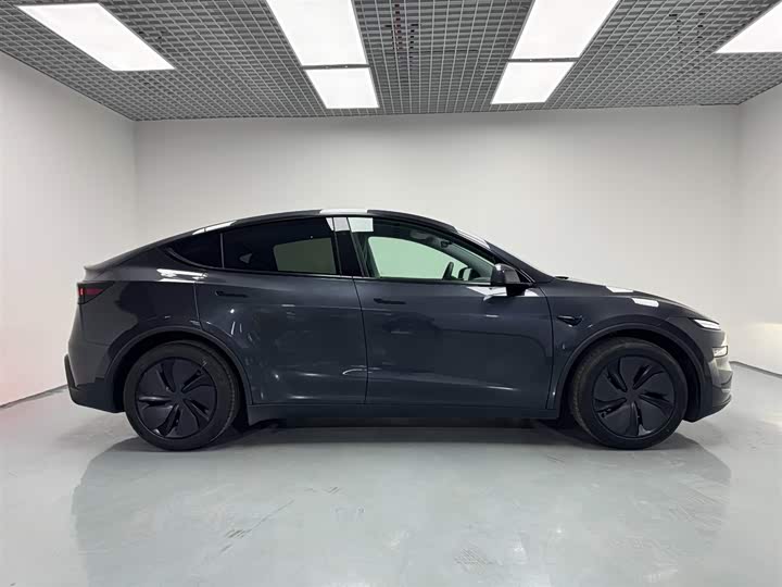 Фото 5 - Tesla Model Y