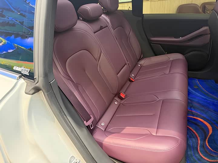 Фото 8 - Nio ET5T