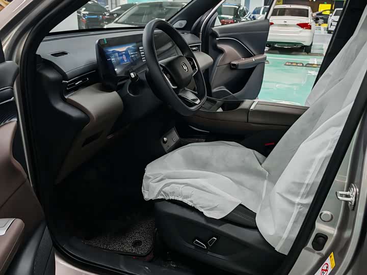 Фото 9 - Changan CS55 Plus