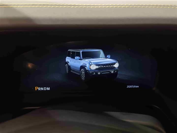 Фото 8 - Ford Bronco