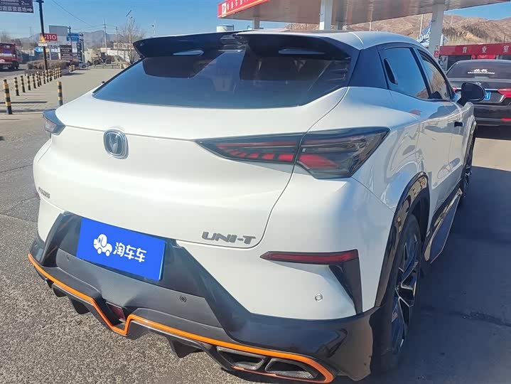 Фото 3 - Changan UNI-T