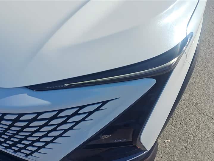 Фото 5 - Changan UNI-T