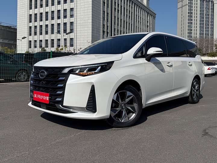 Фото 1 - GAC Trumpchi M6