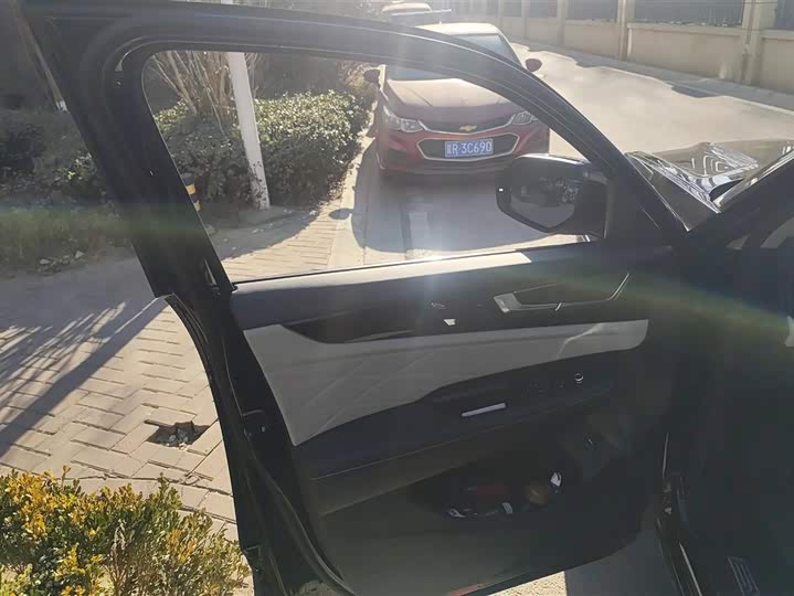 Фото 7 - Volkswagen Teramont Pro