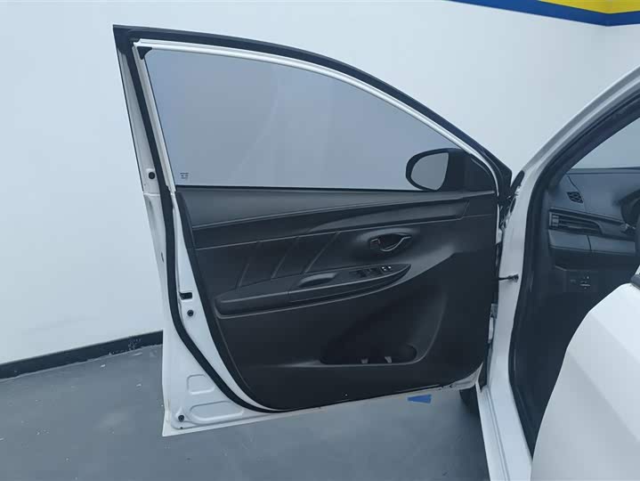 Фото 7 - Toyota Vios FS