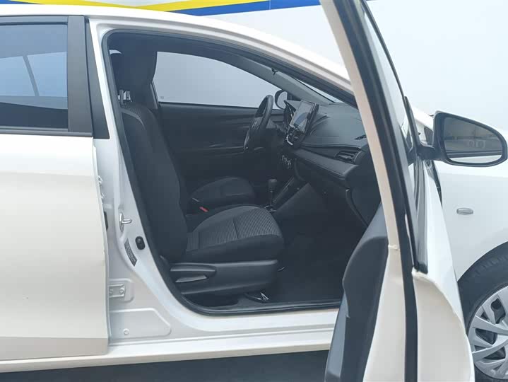 Фото 8 - Toyota Vios FS