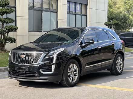 Фото 1 - Cadillac XT5