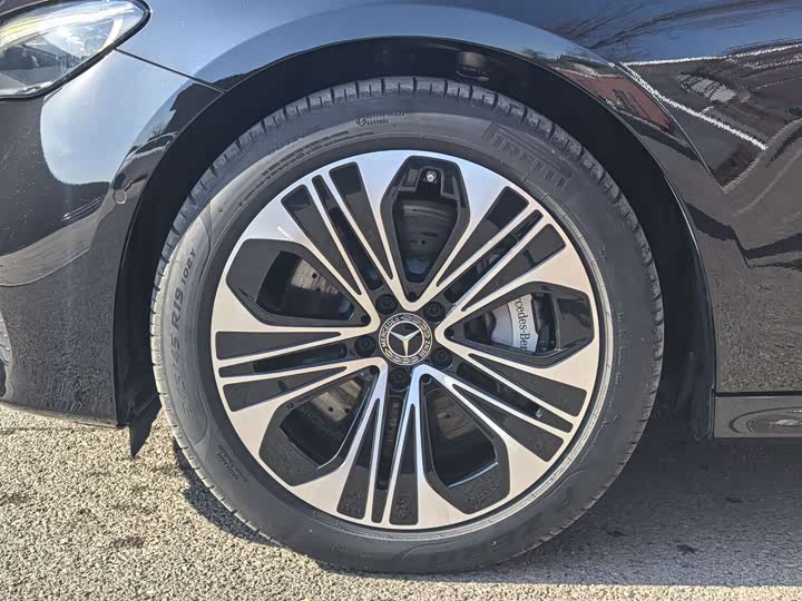 Фото 8 - Mercedes-Benz E-Class Hybrid