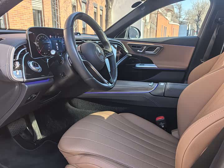 Фото 9 - Mercedes-Benz E-Class Hybrid