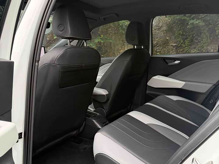 Фото 2 - Volkswagen ID.3