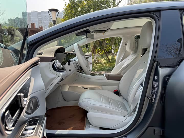 Фото 5 - Mercedes-Benz EQS AMG