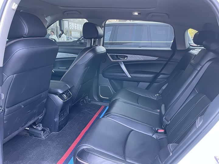 Фото 7 - Honda Avancier