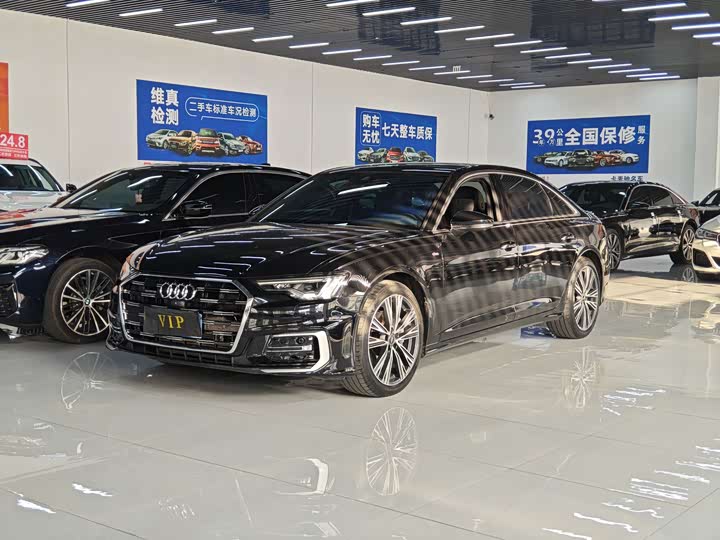 Фото 1 - Audi A6L