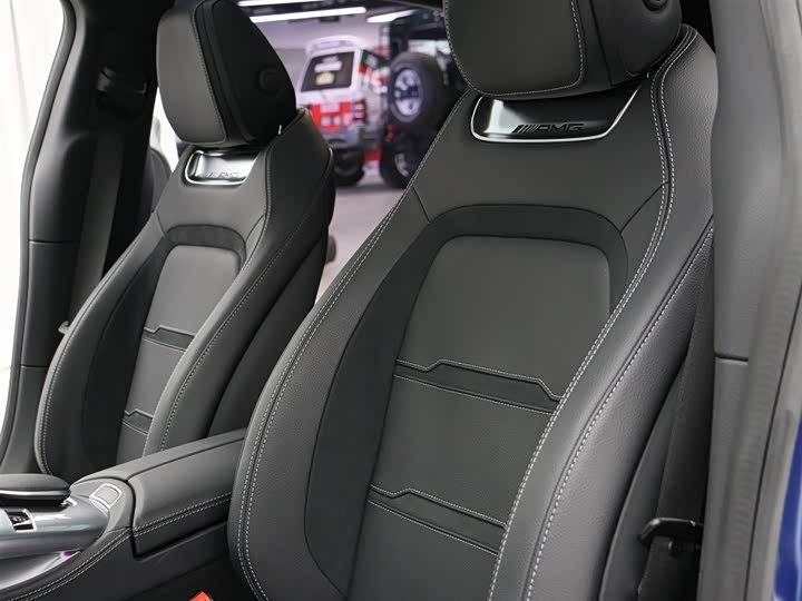 Фото 3 - Mercedes-Benz AMG GT