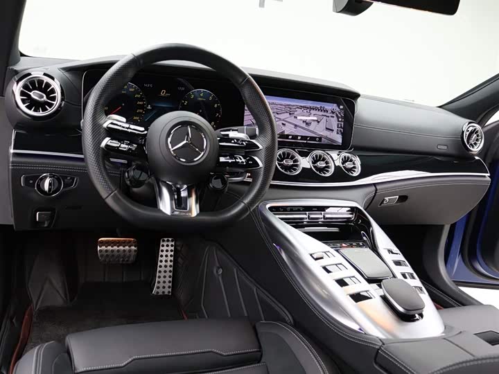 Фото 9 - Mercedes-Benz AMG GT