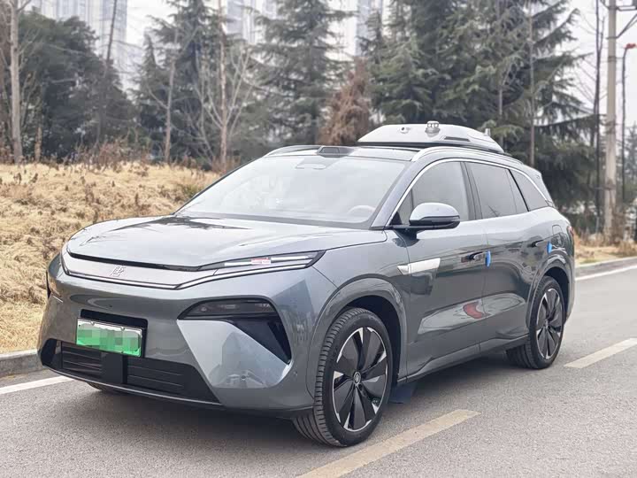 Фото 1 - BYD Tang L