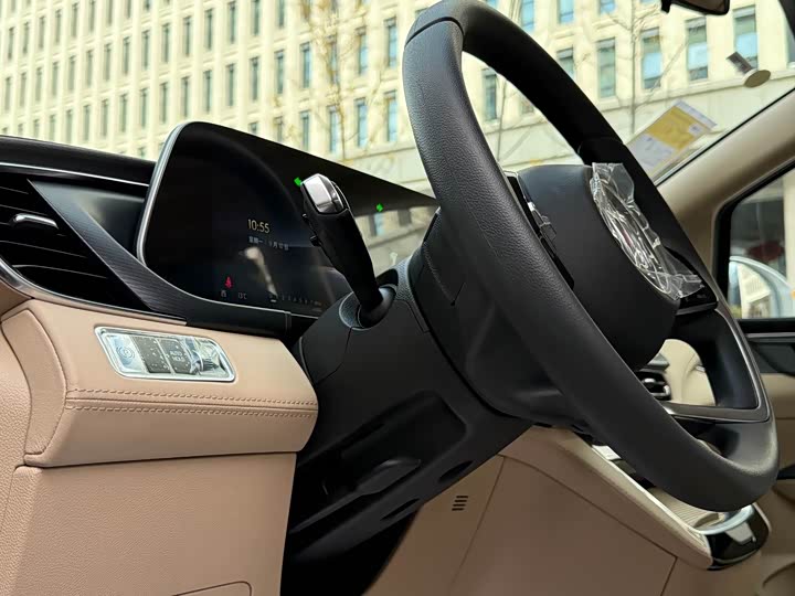 Фото 8 - Buick GL8 ES