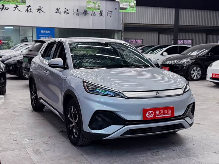 Фото 3 - BYD Yuan Plus