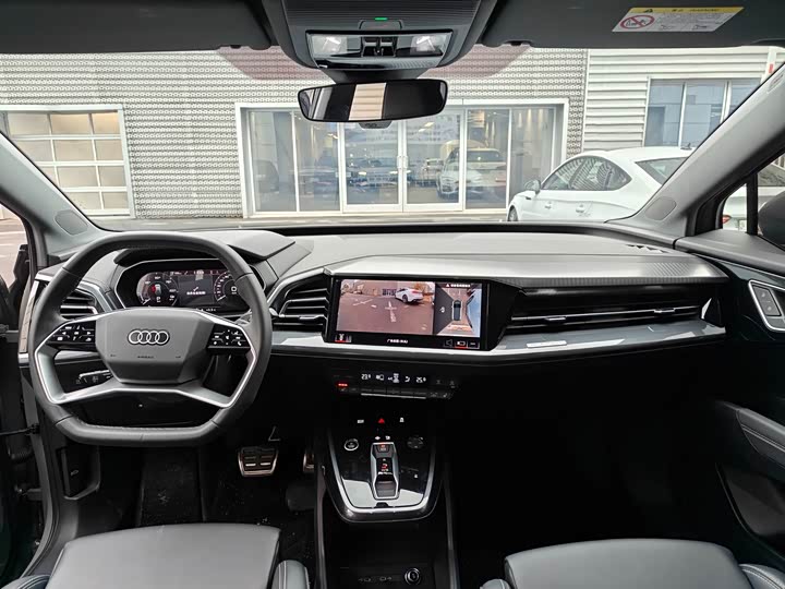 Фото 9 - Audi Q4 e-tron