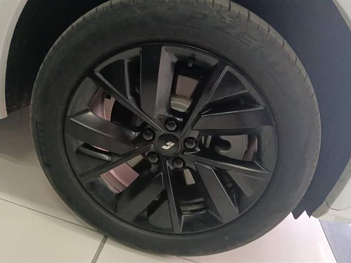 Фото 6 - LiXiang L7