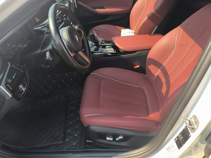 Фото 9 - BMW 5 Series