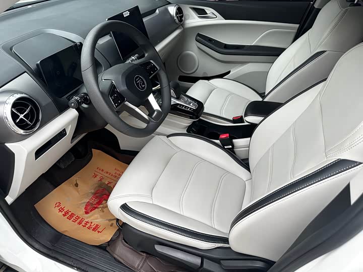 Фото 8 - BYD Yuan Pro