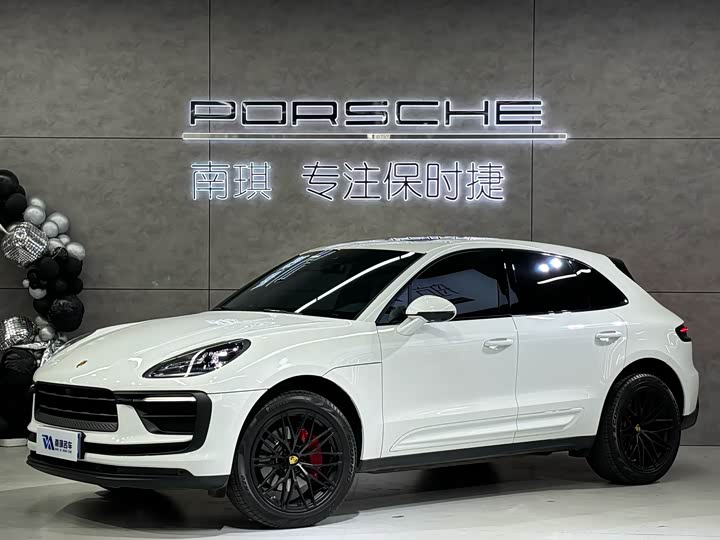 Фото 1 - Porsche Macan
