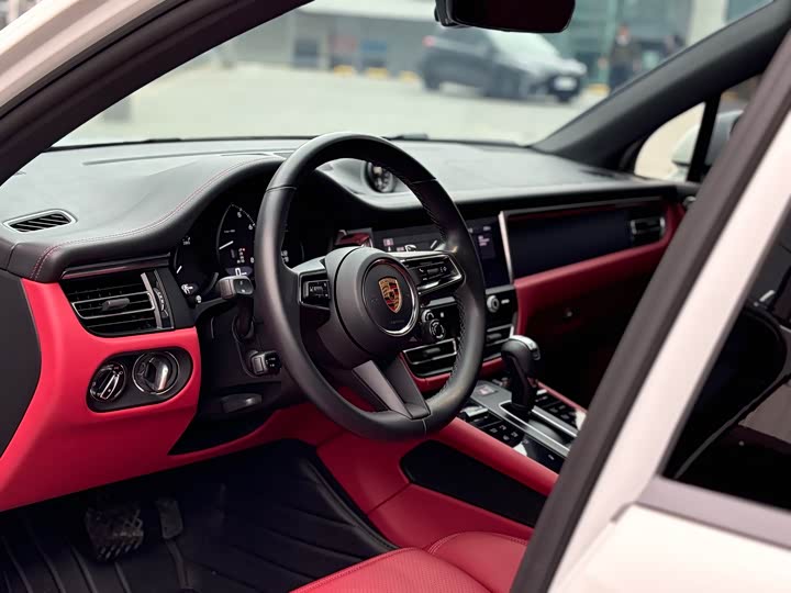 Фото 8 - Porsche Macan