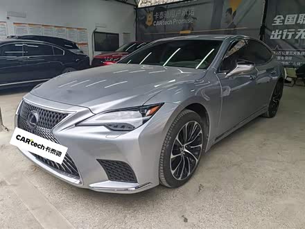 Фото 1 - Lexus LS