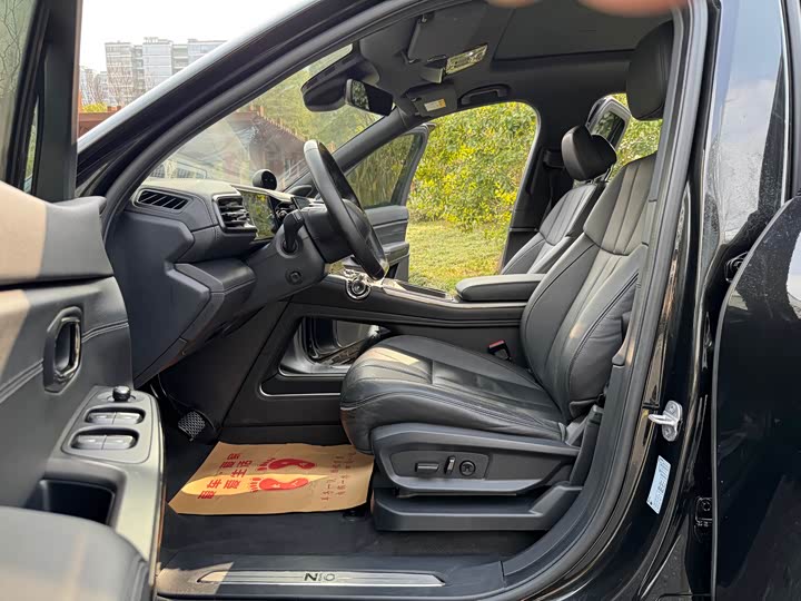 Фото 5 - Nio ES8