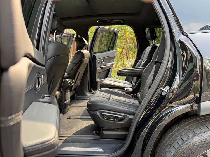 Фото 9 - Nio ES8