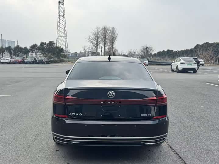 Фото 6 - Volkswagen Passat