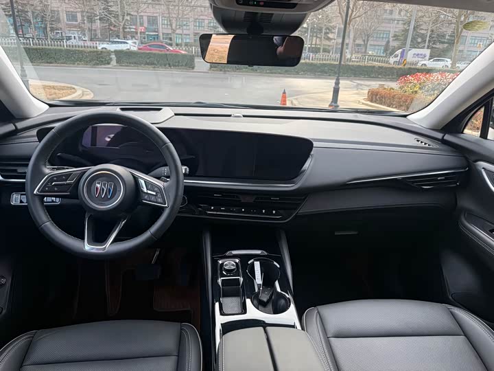 Фото 6 - Buick Envision Plus