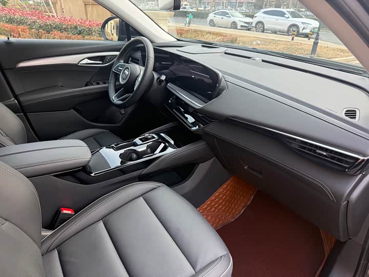 Фото 8 - Buick Envision Plus