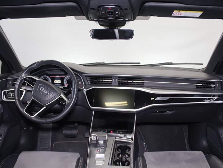 Фото 9 - Audi A6L