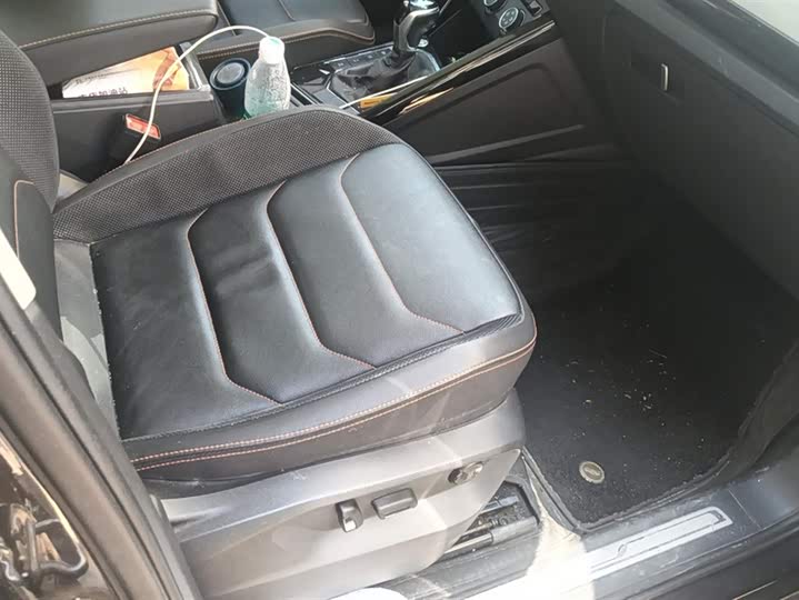 Фото 8 - Volkswagen Tayron