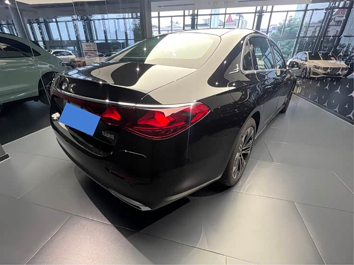 Фото 6 - Mercedes-Benz E-Class Hybrid