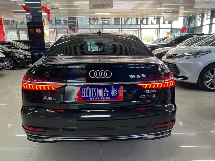 Фото 5 - Audi A6L