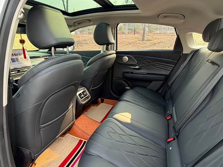 Фото 6 - Chery Arrizo 8