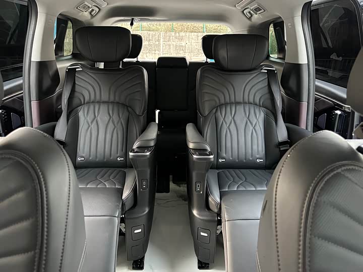 Фото 7 - GAC Trumpchi M8