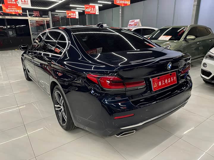 Фото 6 - BMW 5 Series