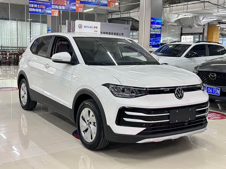 Фото 3 - Volkswagen Tharu